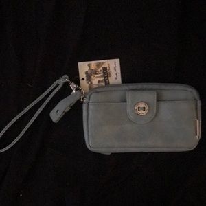 Stella and max wristlet wallet blue leather